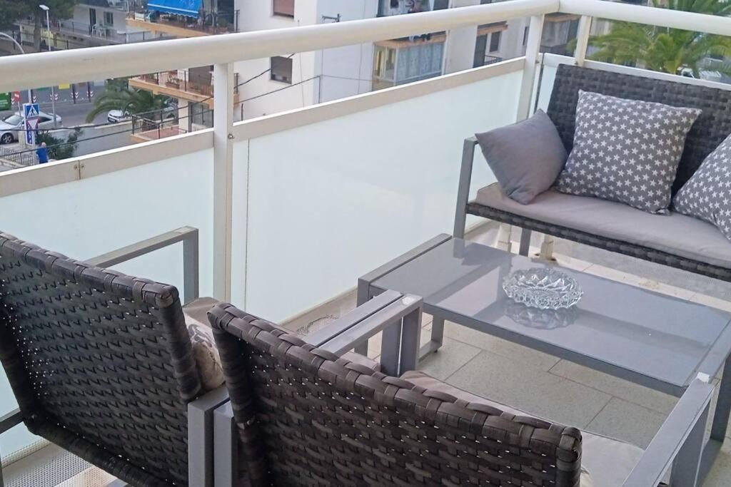 Appartement Tout Confort Салоу Екстер'єр фото