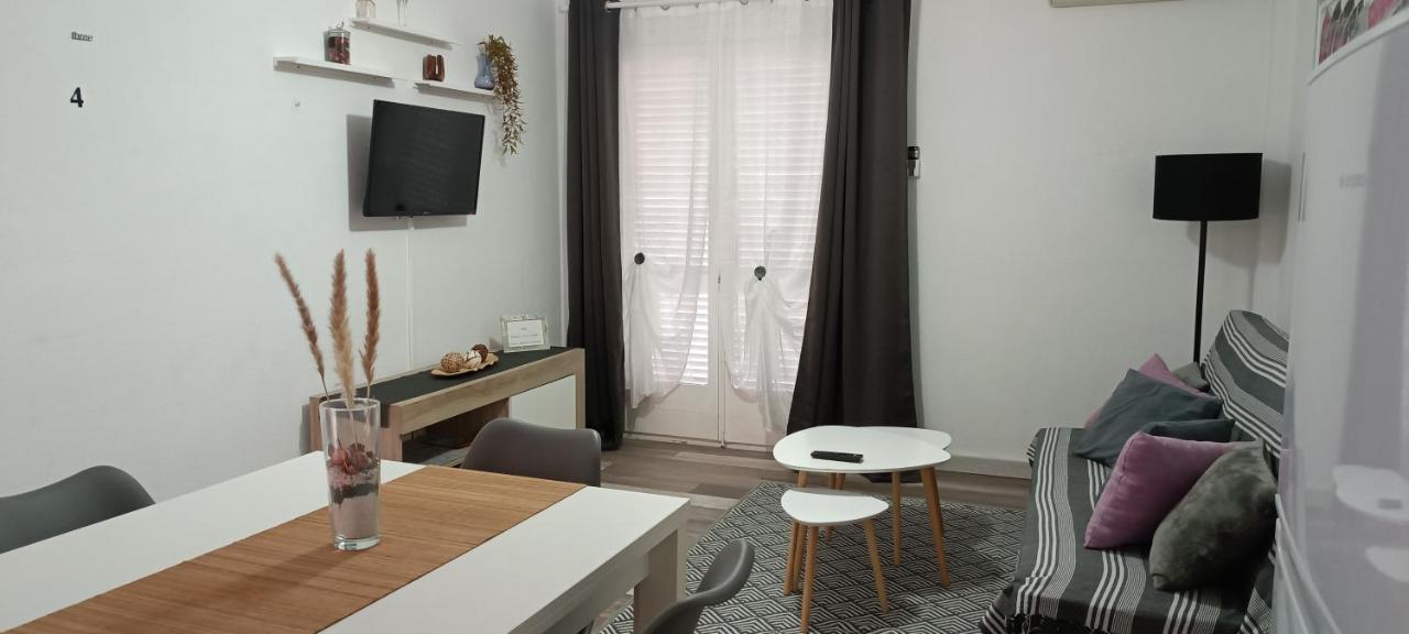 Appartement Tout Confort Салоу Екстер'єр фото